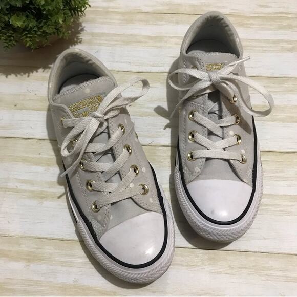 Converse Gray Polka Dot Low‎ Top Lace Up Sneakers Shoes Women’s Size 6 - Picture 1 of 7